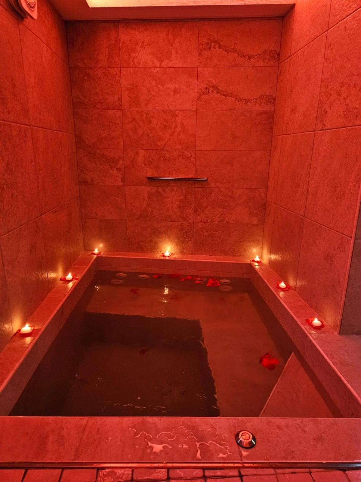 אלברובלו Luxuite Spa Con Piscina E Jacuzzi מראה חיצוני תמונה