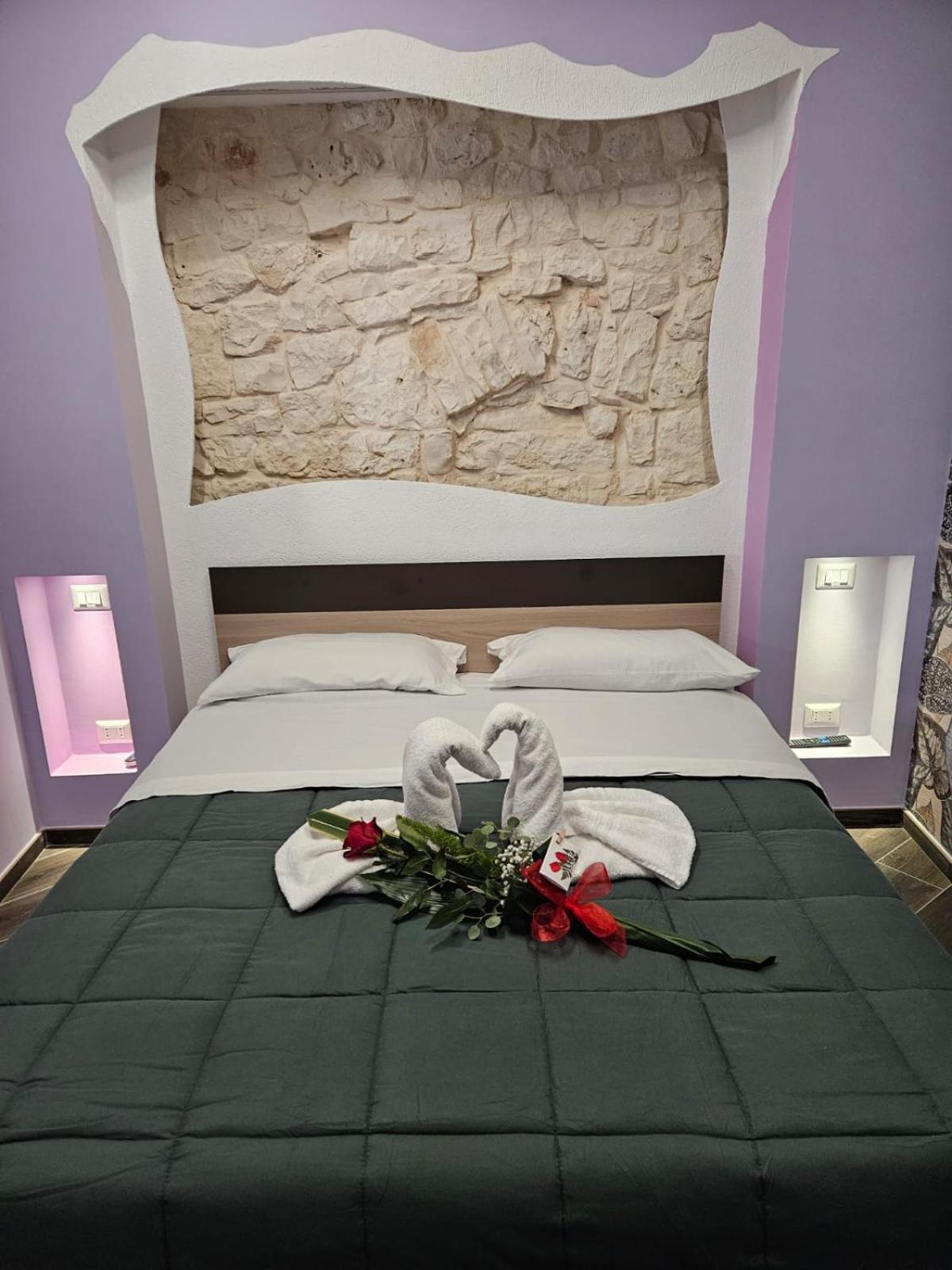 אלברובלו Luxuite Spa Con Piscina E Jacuzzi מראה חיצוני תמונה